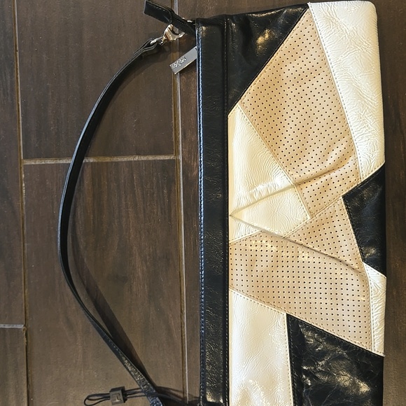 HOBO Leather Patchwork Blk Whte Tan Purse NWT - Picture 8 of 8